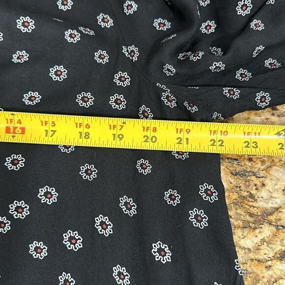 Free People Beck Black Floral Print Cut Out Neck Dress Size M - Picture 11 of 12